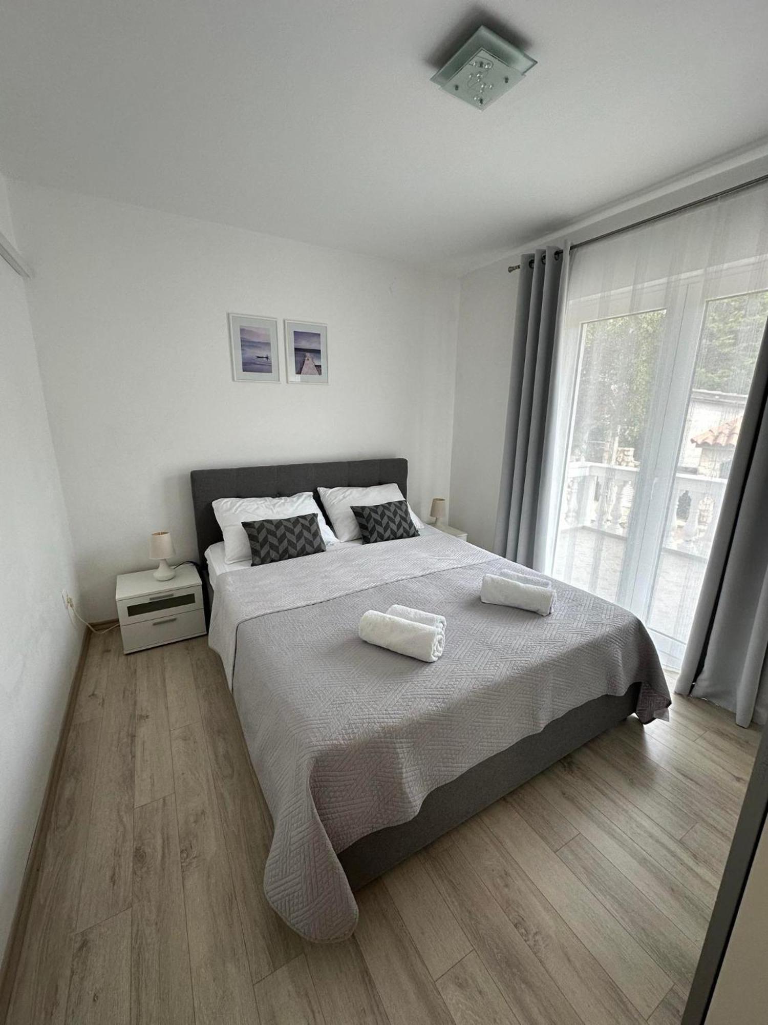 Apartmani Ljubica, Муртер Екстериор снимка